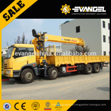 Low Price Sinotruck chassis SQ12SK3Q 12t truck mounted crane For Sale